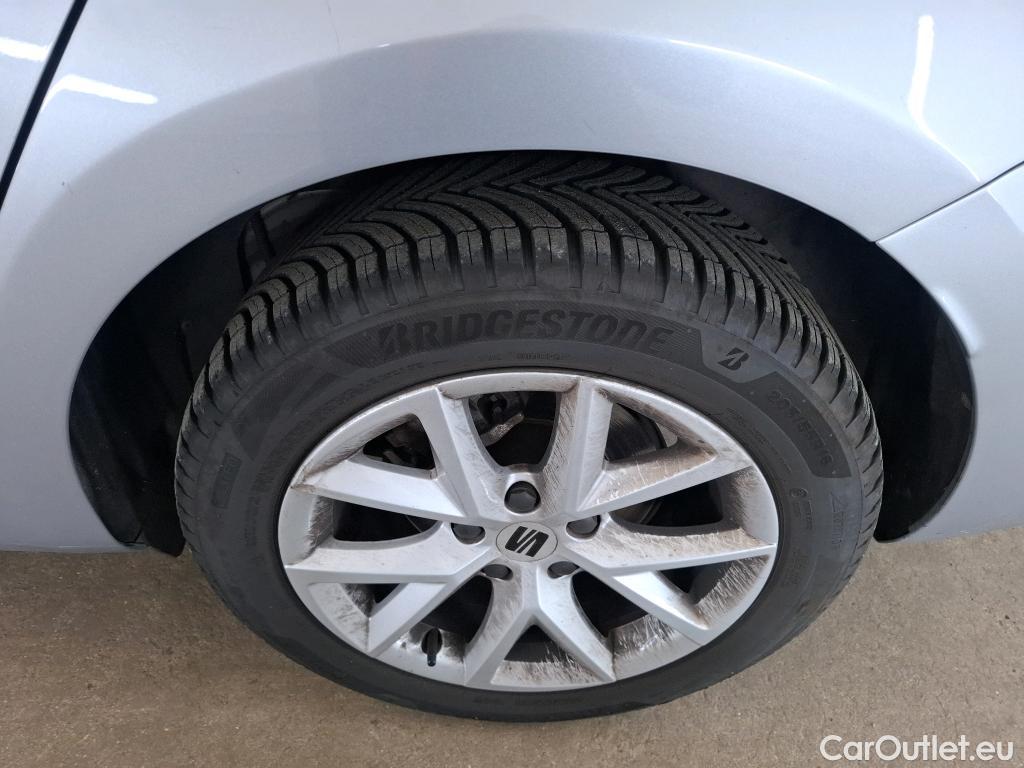  Seat  Leon SEAT  Sportstourer / 2020 / 5P / Break 2.0 TDI 150 DSG S&S Style Business #37