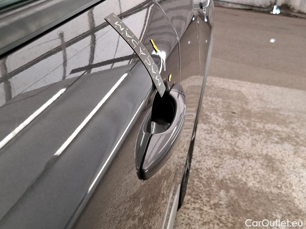  Peugeot  2008  Allure Business 1.5 HDi 110CV BVM6 E6d #13