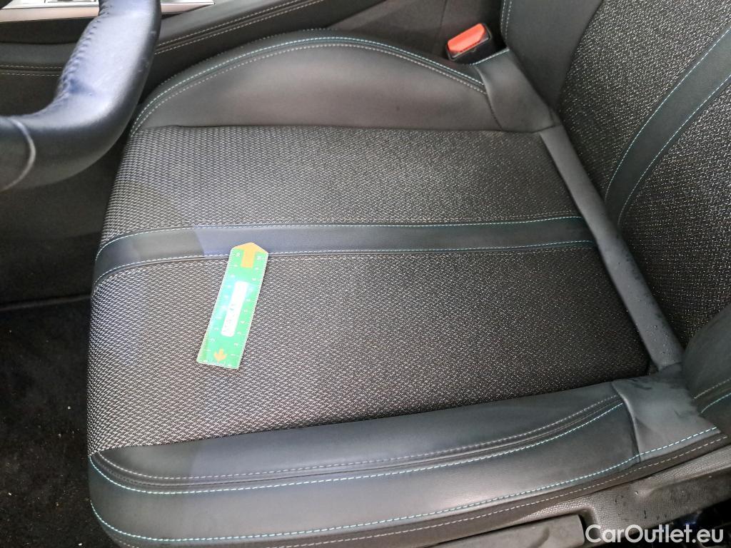  Peugeot  308 PEUGEOT  SW / 2021 / 5P / Break PureTech 130 S&S ALLURE PACK #19