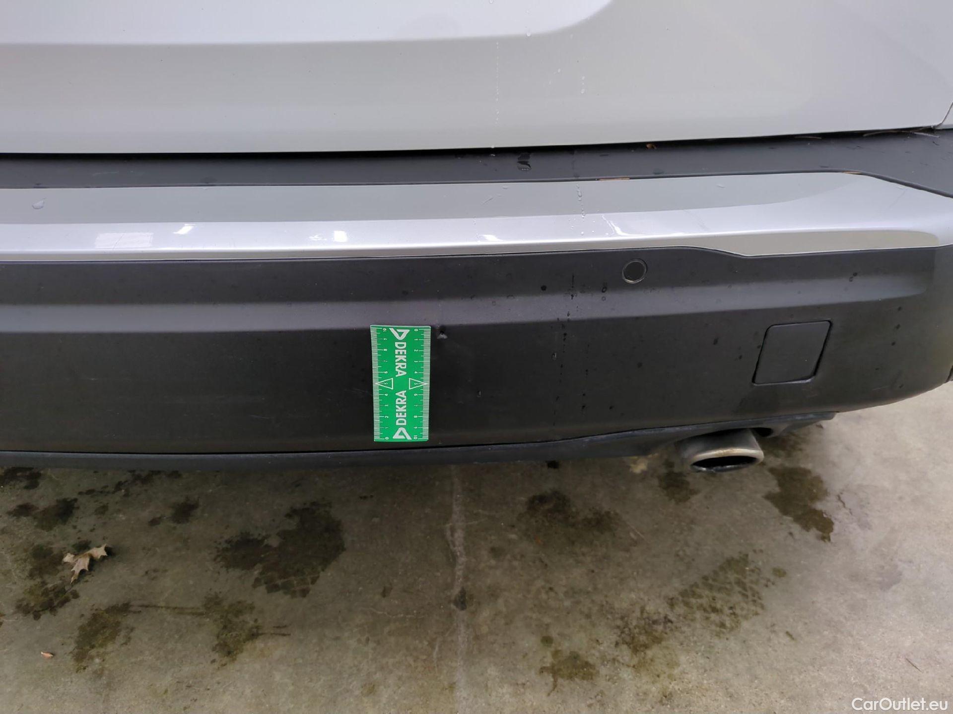  Peugeot  2008  Allure Pack 1.5 HDi 130CV BVA8 E6d #16