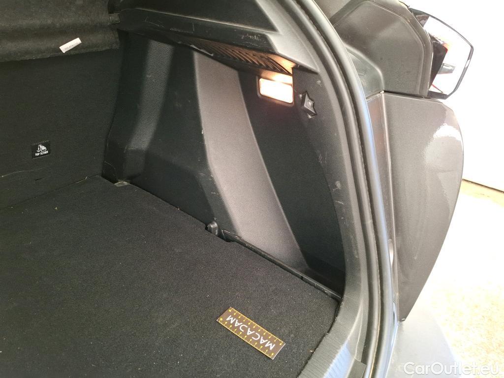  Peugeot  2008  Allure Business 1.5 HDi 110CV BVM6 E6d #8