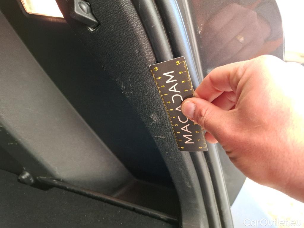  Peugeot  2008  Allure Business 1.5 HDi 110CV BVM6 E6d #9