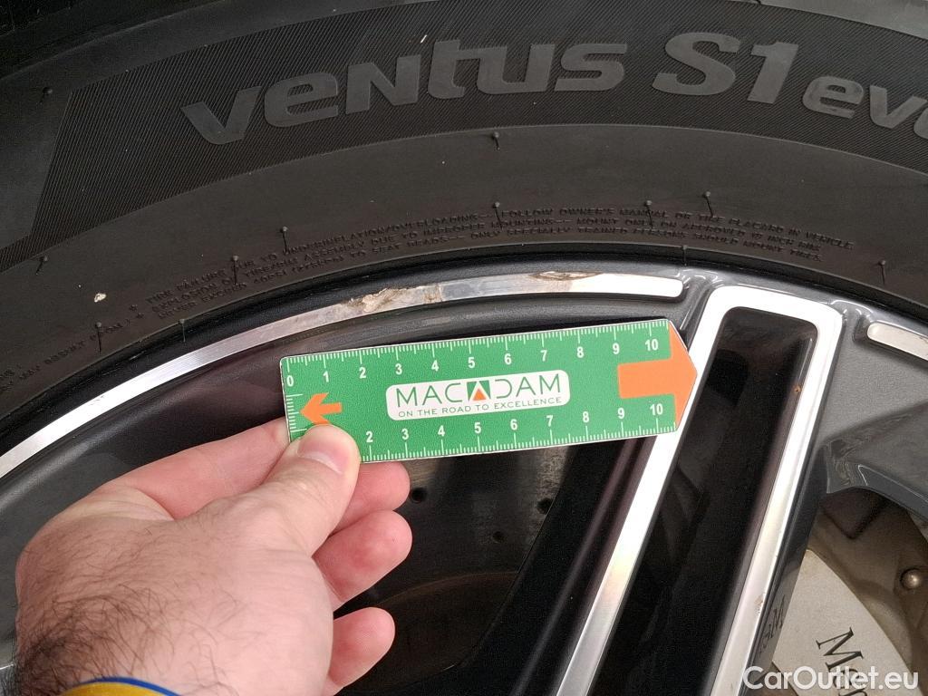  Mercedes  G-Klasee MERCEDES-BENZ GLC / 2019 / 5P / SUV 2.0 GLC 300 E AMG LINE 4MATIC #17