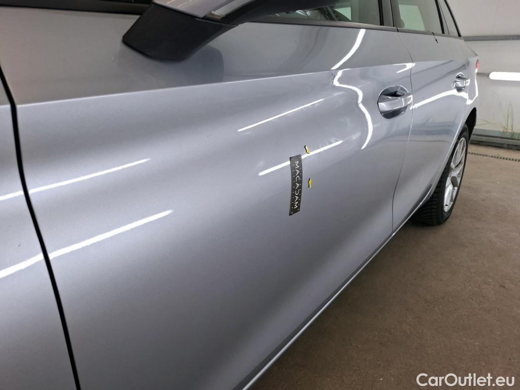  Seat  Leon SEAT  Sportstourer / 2020 / 5P / Break 2.0 TDI 150 DSG S&S Style Business #21