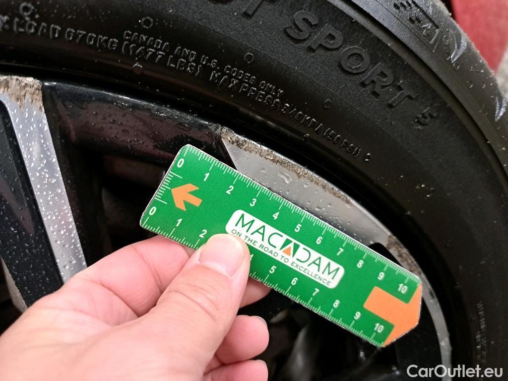  Peugeot  308 PEUGEOT  SW / 2021 / 5P / Break PureTech 130 S&S ALLURE PACK #12