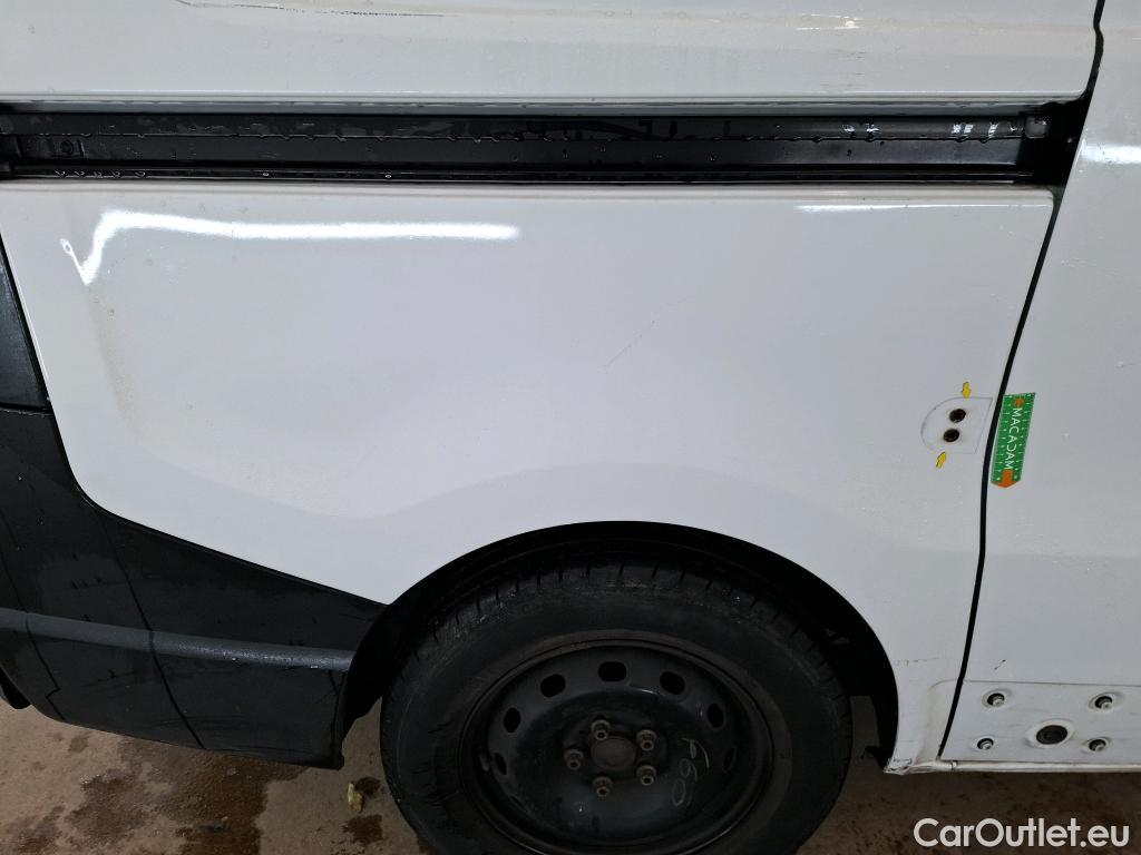  Renault  Trafic RENAULT  / 2019 / 4P / Fourgon tole FG GCF L1H1 1000 dCi 120 #17