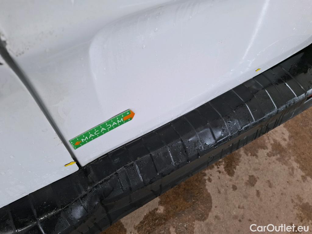  Renault  Trafic RENAULT  / 2019 / 4P / Fourgon tole FG GCF L1H1 1000 dCi 120 #27