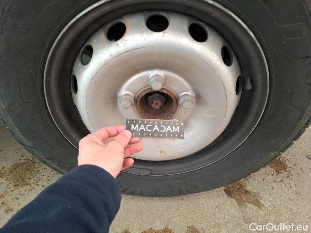  Renault  Master RENAULT   2019  4P  Fourgon tôlé FG Tr CF F3300 L2H2 Blue dCi 135 #22