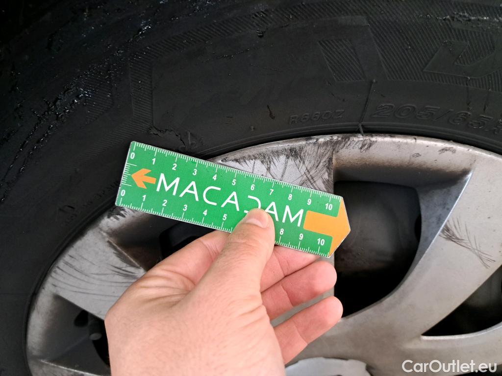  Renault  Trafic  Furgon Grand Confort L1H1 1000 1.6 dCi 120CV BVM6 E6 #18