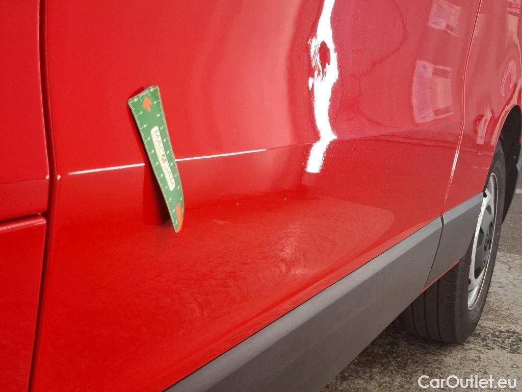  Renault  Trafic  Fourgon L2H1 3T Grand Confort 2.0 dCi 130CV BVM6 E6d #2