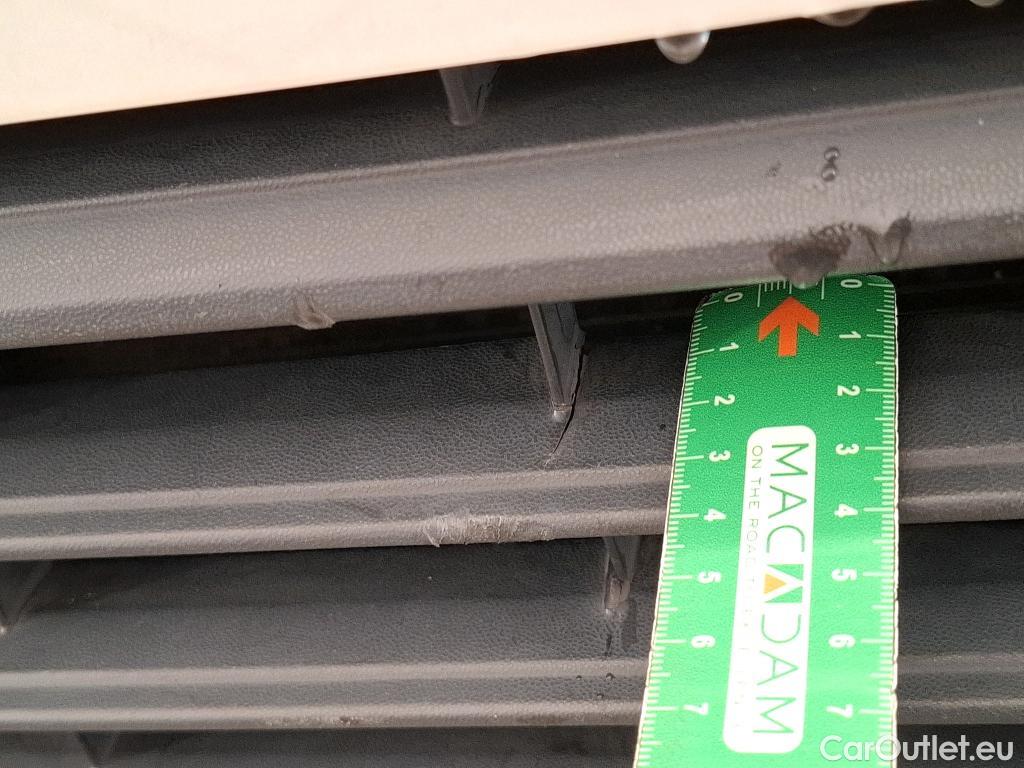  Volkswagen  Golf  VII Berline Trendline Business BMT 1.0 TSI 115CV BVM6 E6dT #11