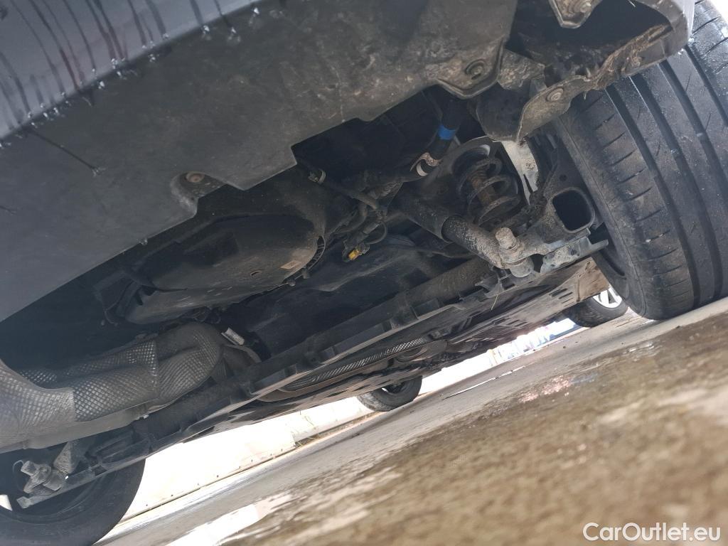  Renault  Megane  IV Berline 5 ptes. Société Air Nav 1.5 dCi 115CV BVM6 E6d #1