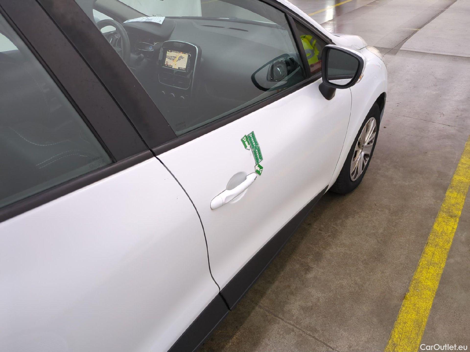  Renault  Clio  IV Air MediaNav 1.5 dCi 90CV BVM5 E6 #7