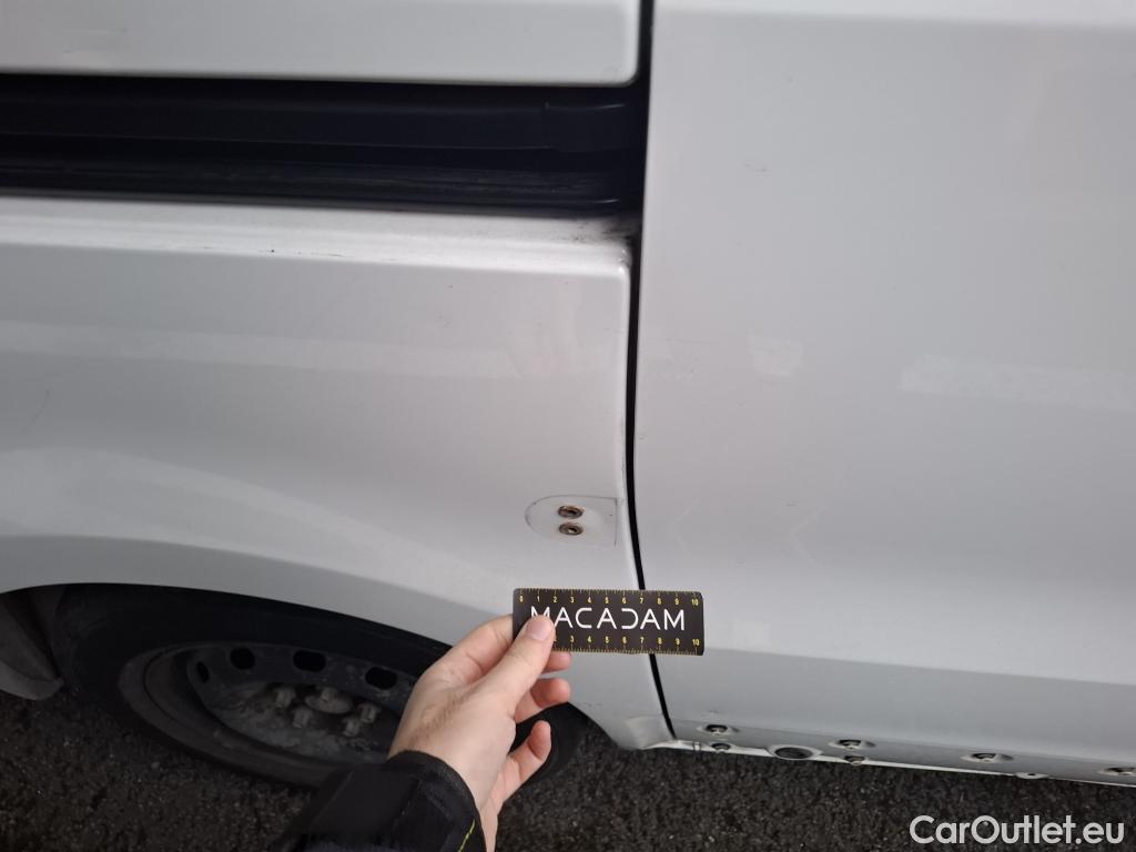  Renault  Trafic RENAULT  / 2019 / 4P / Fourgon tole FG GCF L1H1 1000 dCi 120 #41