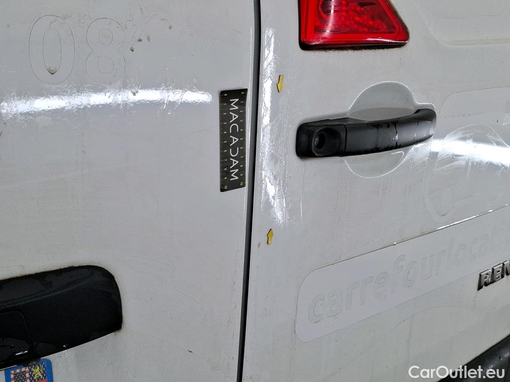  Renault  Master RENAULT   2019  4P  Fourgon tôlé FG Tr CF F3300 L2H2 Blue dCi 135 #9