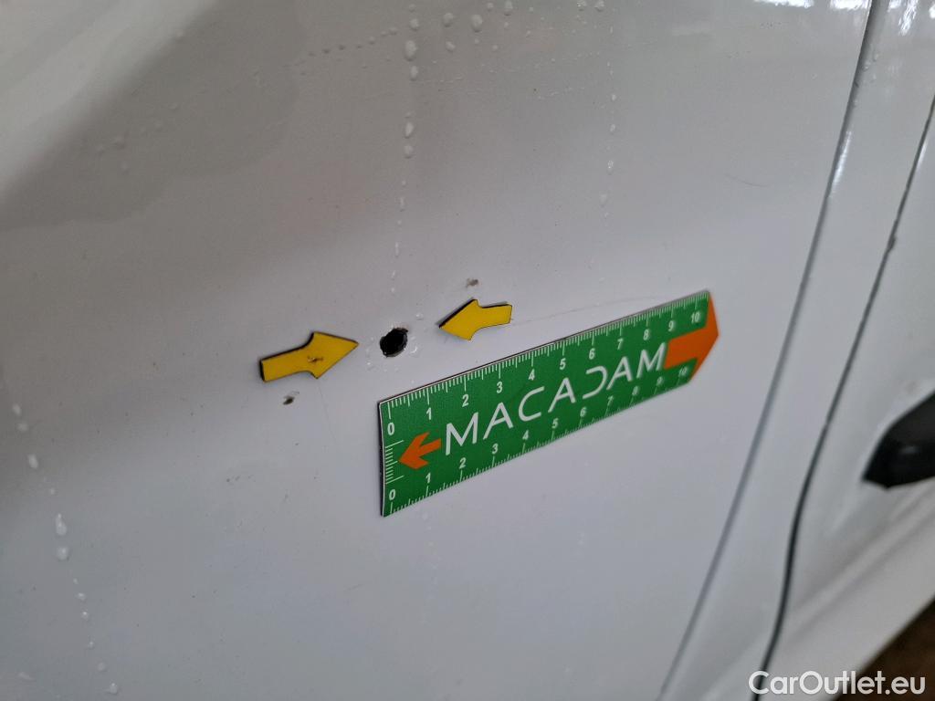  Renault  Trafic RENAULT  / 2019 / 4P / Fourgon tole FG GCF L1H1 1000 dCi 120 #33