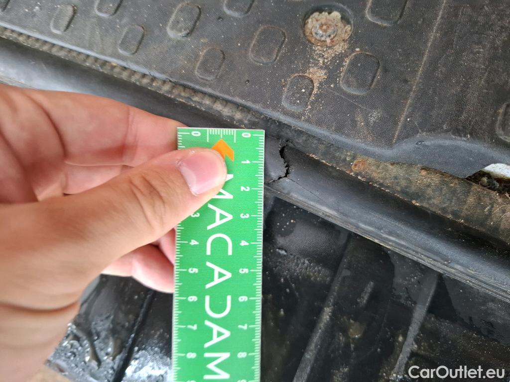  Renault  Trafic RENAULT  / 2019 / 4P / Fourgon tole FG GCF L1H1 1000 dCi 120 #54