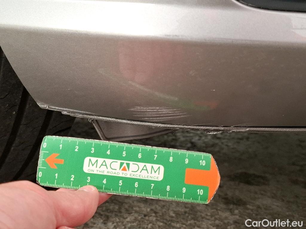  Volkswagen  Golf  VII Berline Trendline Business BMT 1.0 TSI 115CV BVM6 E6dT #8