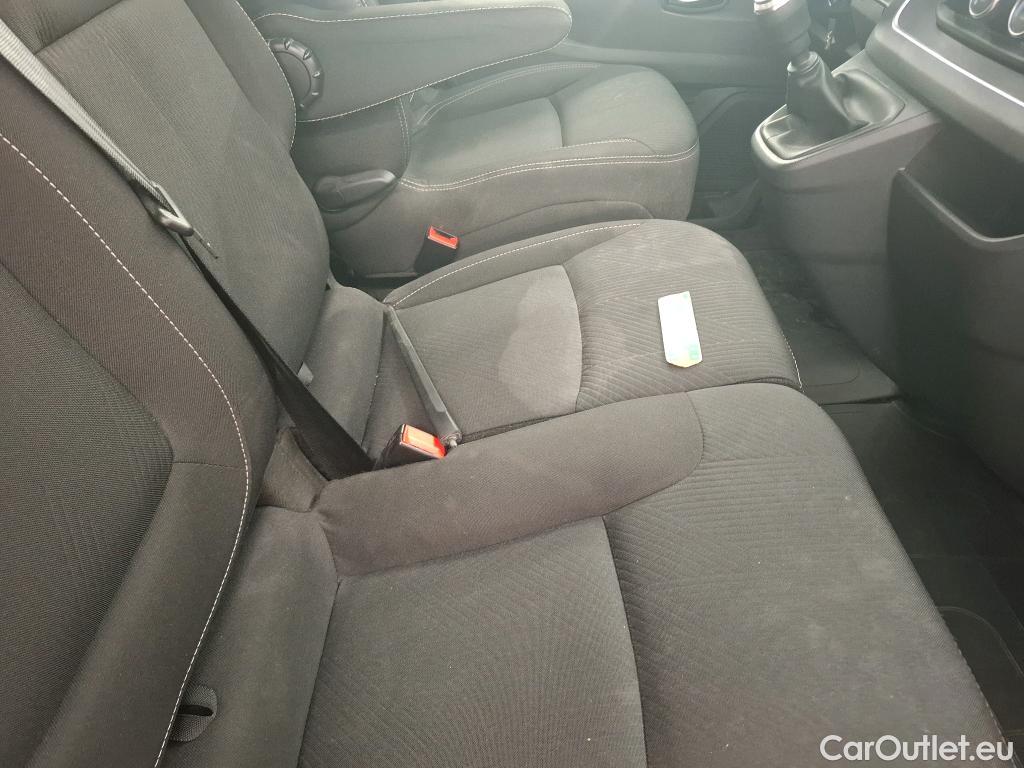  Renault  Trafic  Fourgon L2H1 3T Grand Confort 2.0 dCi 130CV BVM6 E6d #18