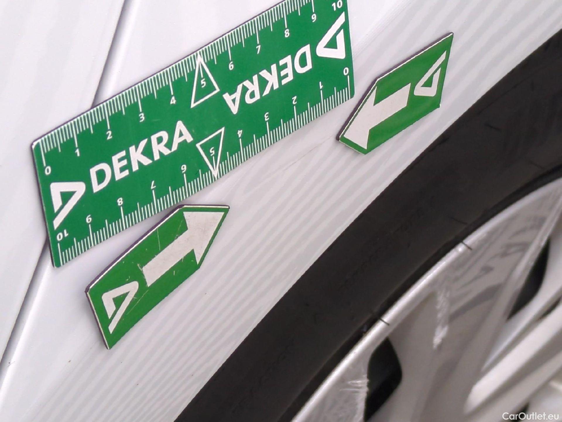  Renault  Clio  IV Air MediaNav 1.5 dCi 90CV BVM5 E6 #21