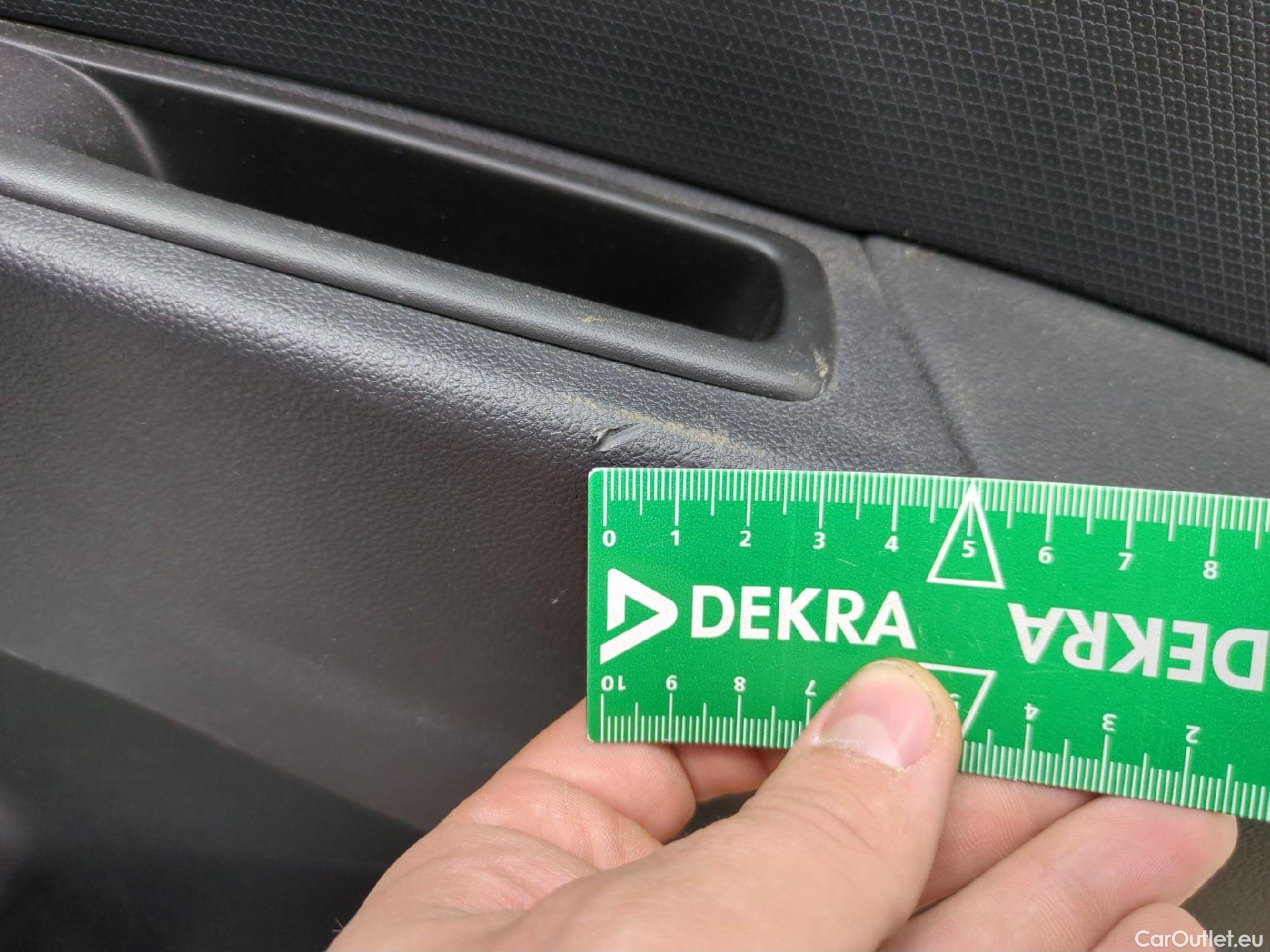  Renault  Clio  IV Air MediaNav 1.5 dCi 90CV BVM5 E6 #3