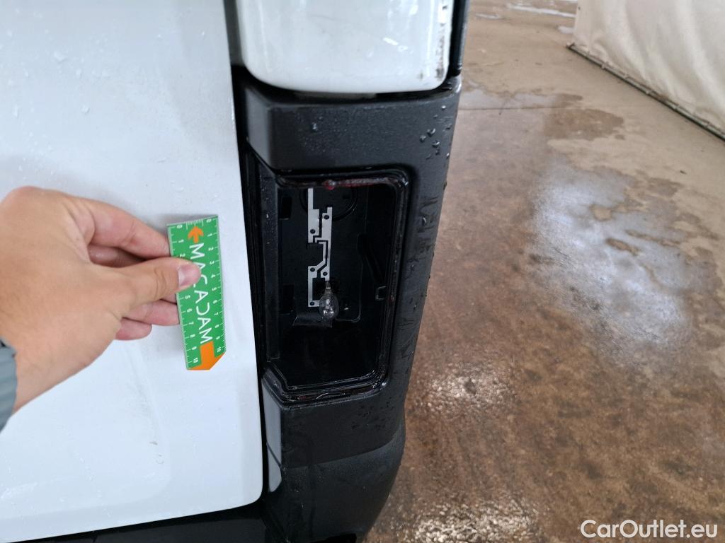  Renault  Trafic RENAULT  / 2019 / 4P / Fourgon tole FG GCF L1H1 1000 dCi 120 #48