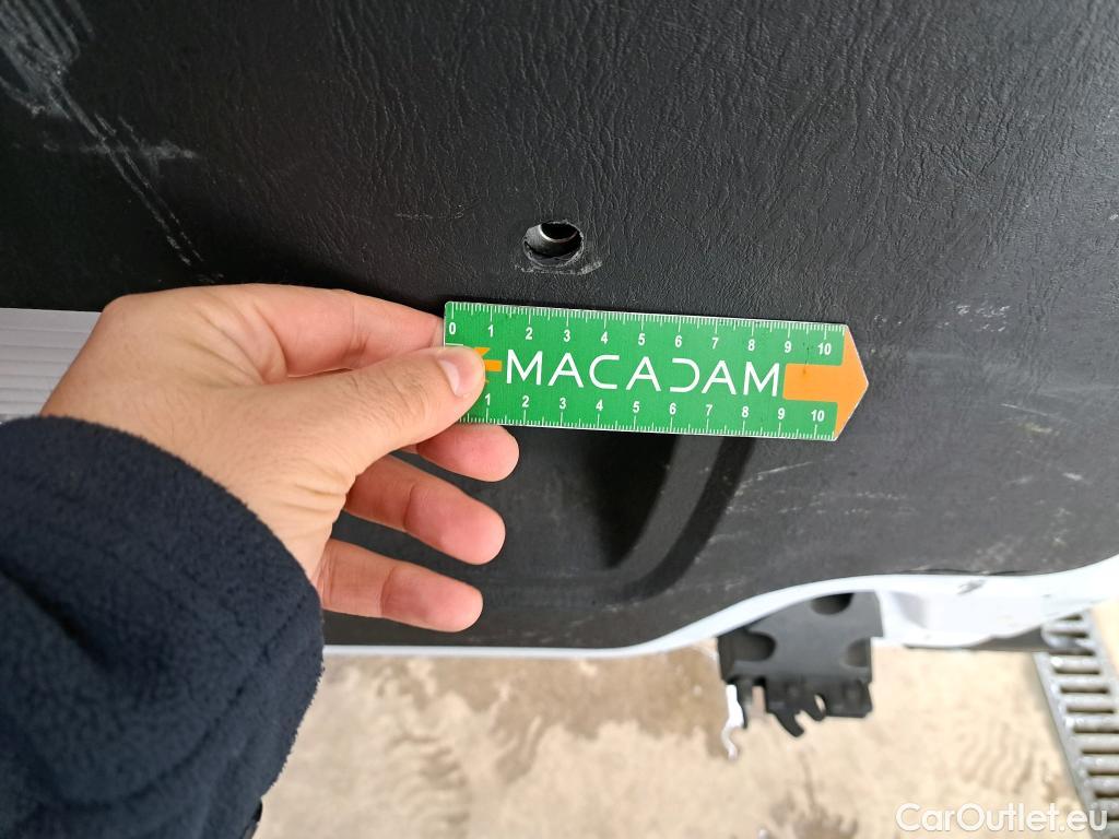  Renault  Trafic  Furgon Grand Confort L1H1 1000 1.6 dCi 120CV BVM6 E6 #24