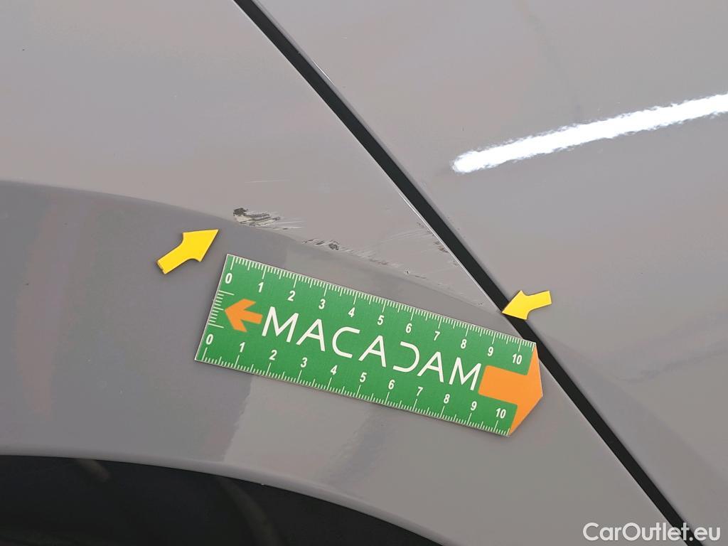  Volkswagen  Golf  VOLKSWAGEN SW / 2020 / 5P / Break 2.0 TDI SCR 150 DSG7 Life Business #4