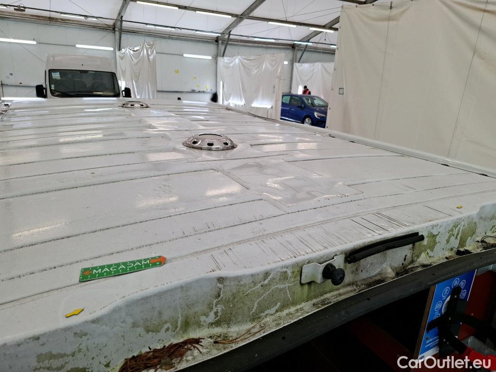  Renault  Trafic RENAULT  / 2019 / 4P / Fourgon tole FG GCF L1H1 1000 dCi 120 #43