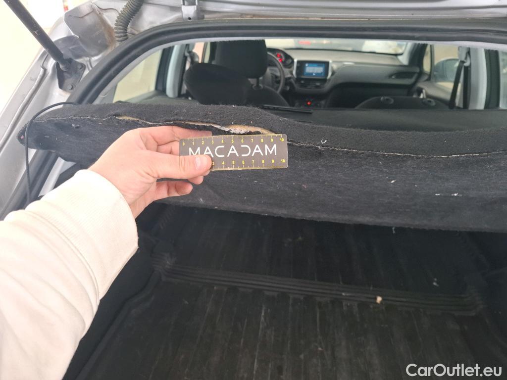  Peugeot  208  Affaire Premium Pack 1.5 HDi 100CV BVM6 E6dT #51