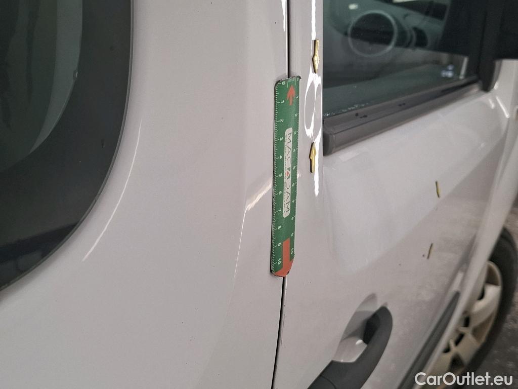  Renault  Kangoo RENAULT  Express 2013 4P Fourgonnette Confort Blue dCi 95 #25