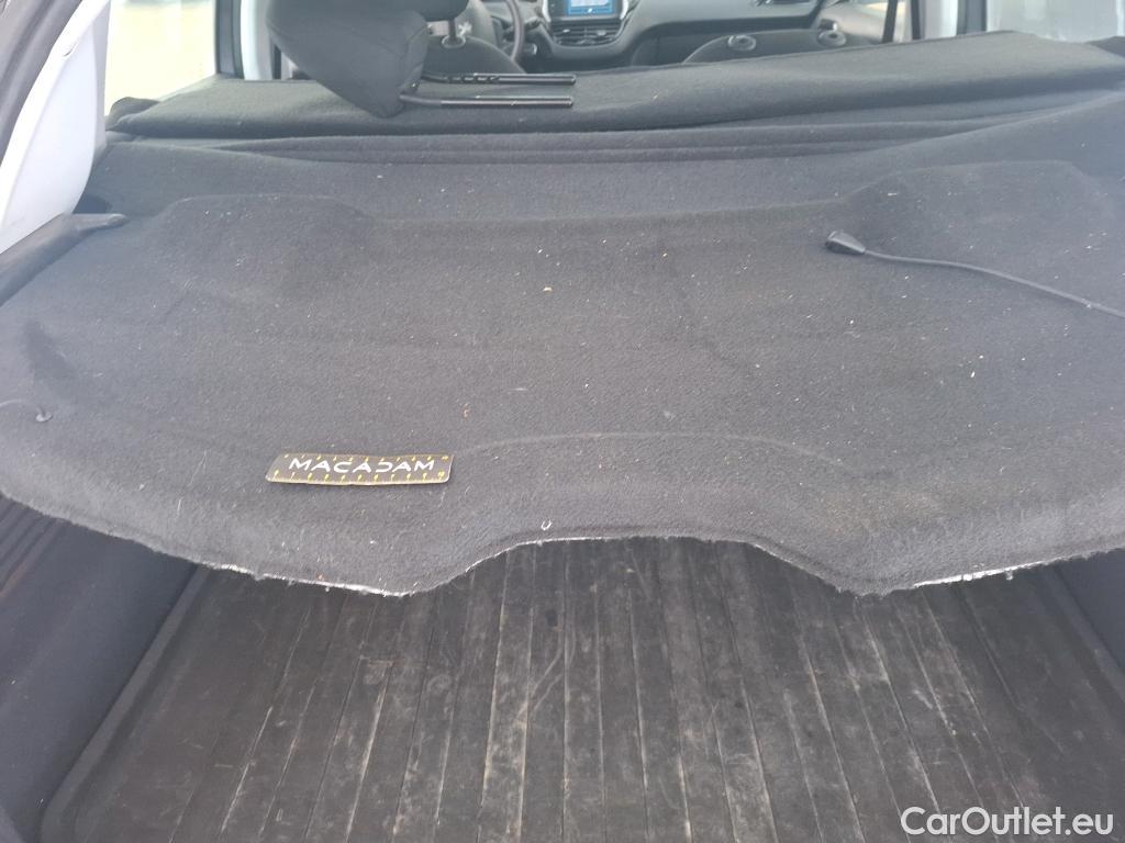  Peugeot  208  Affaire Premium Pack 1.5 HDi 100CV BVM6 E6dT #50