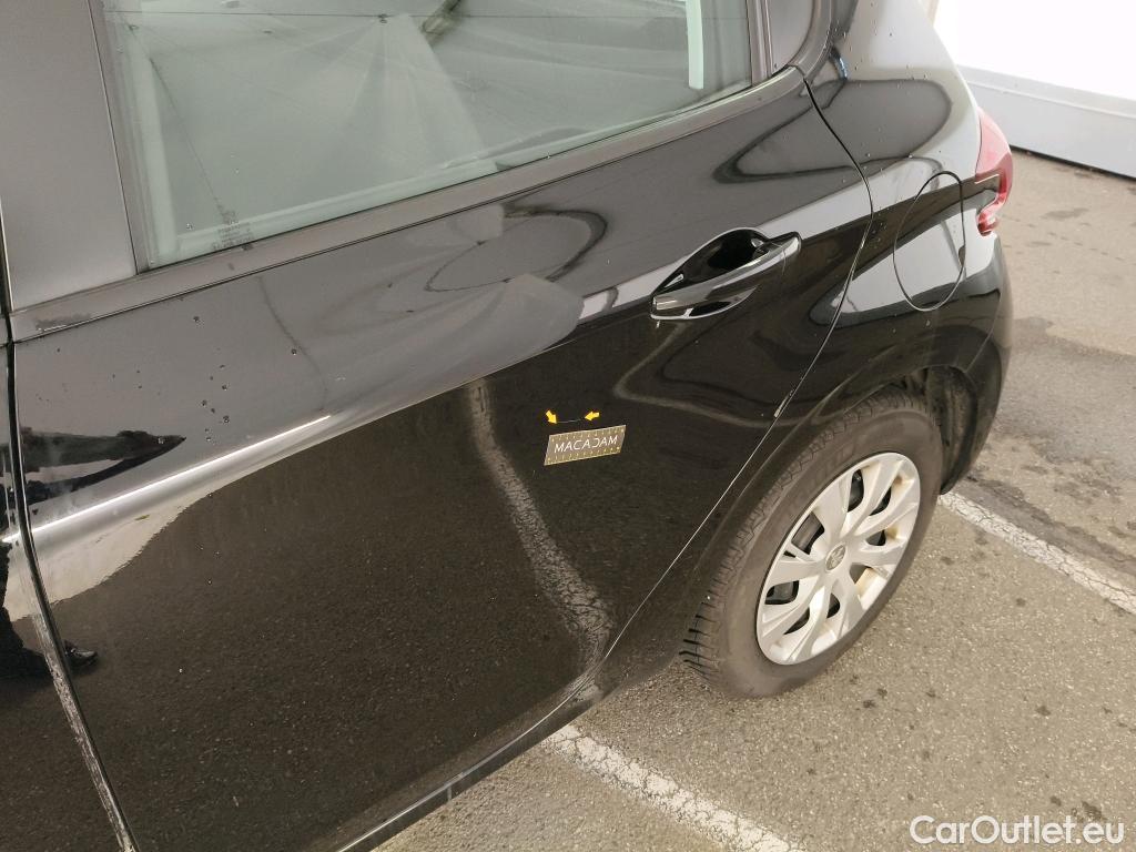  Peugeot  208  Affaire Premium Pack 1.5 HDi 100CV BVM5 E6dT #26