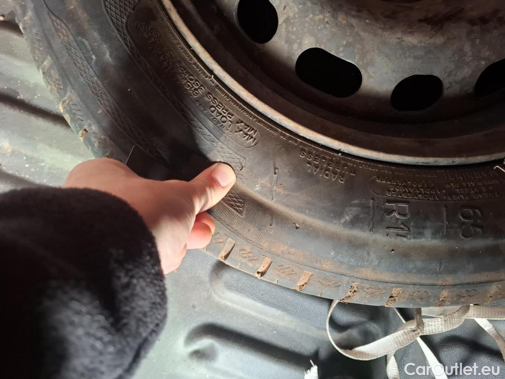  Peugeot  Partner  L1 Premium Pack 1.6 HDi 75CV BVM5 E6 #32