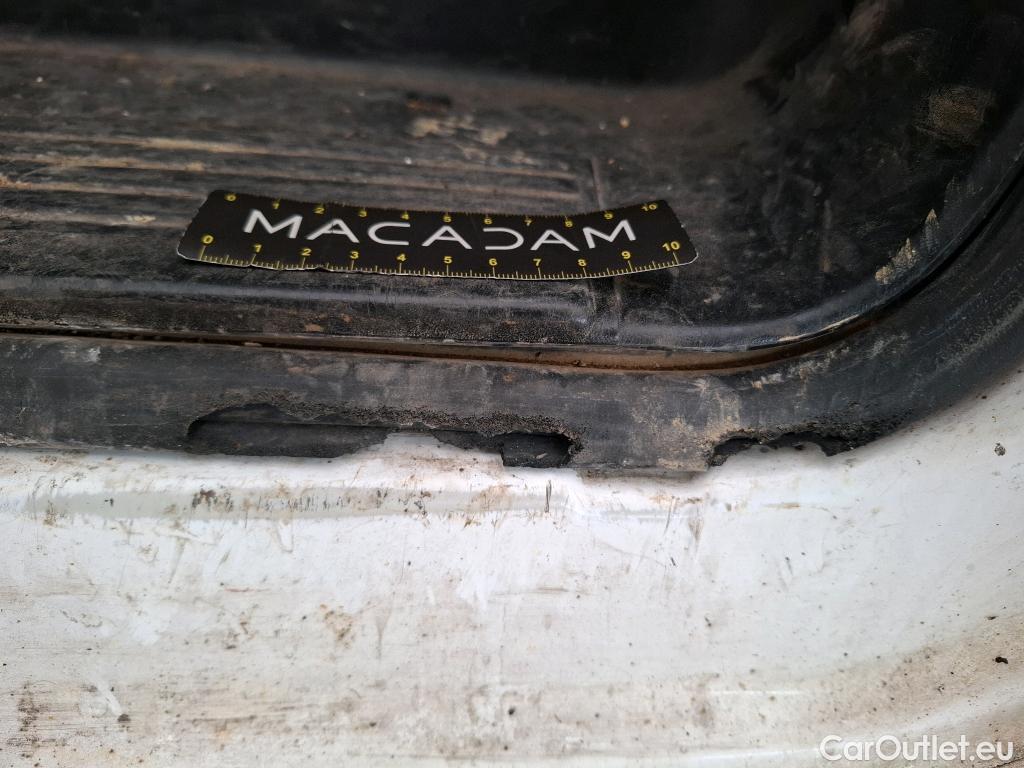  Citroen  Jumper CITROEN  VU 4p VNA 33 L2H2 HDI 130 Business fourgon tôlé #12