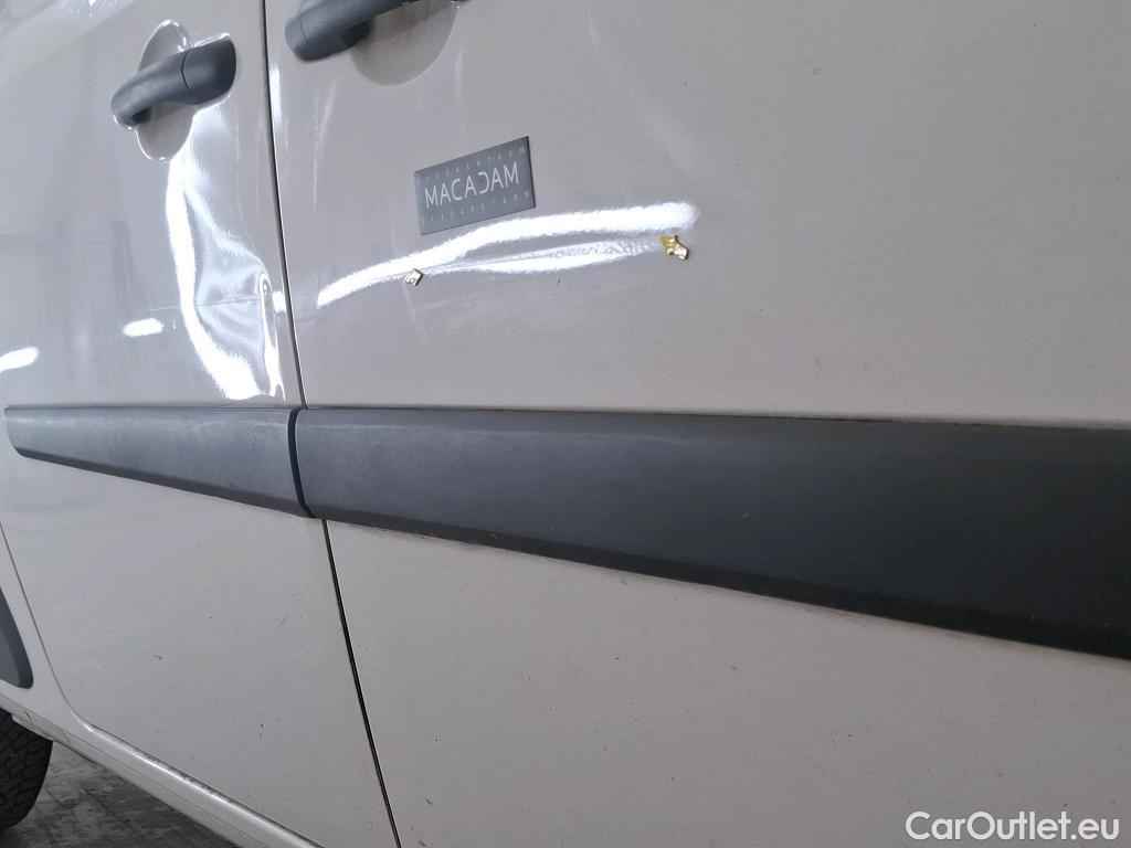  Renault  Kangoo  Express Maxi Extra (Série Spéciale) 1.5 #32