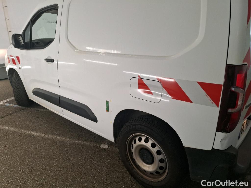  Citroen  Berlingo  Fourgon Worker M 1000 1.2 PureTech 130CV BVA8 E6d #1