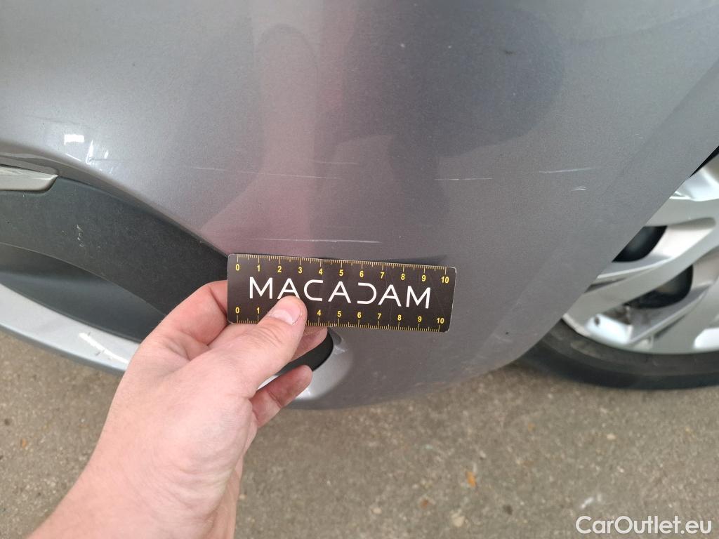  Peugeot  208  Affaire Premium Pack 1.5 HDi 100CV BVM6 E6dT #33