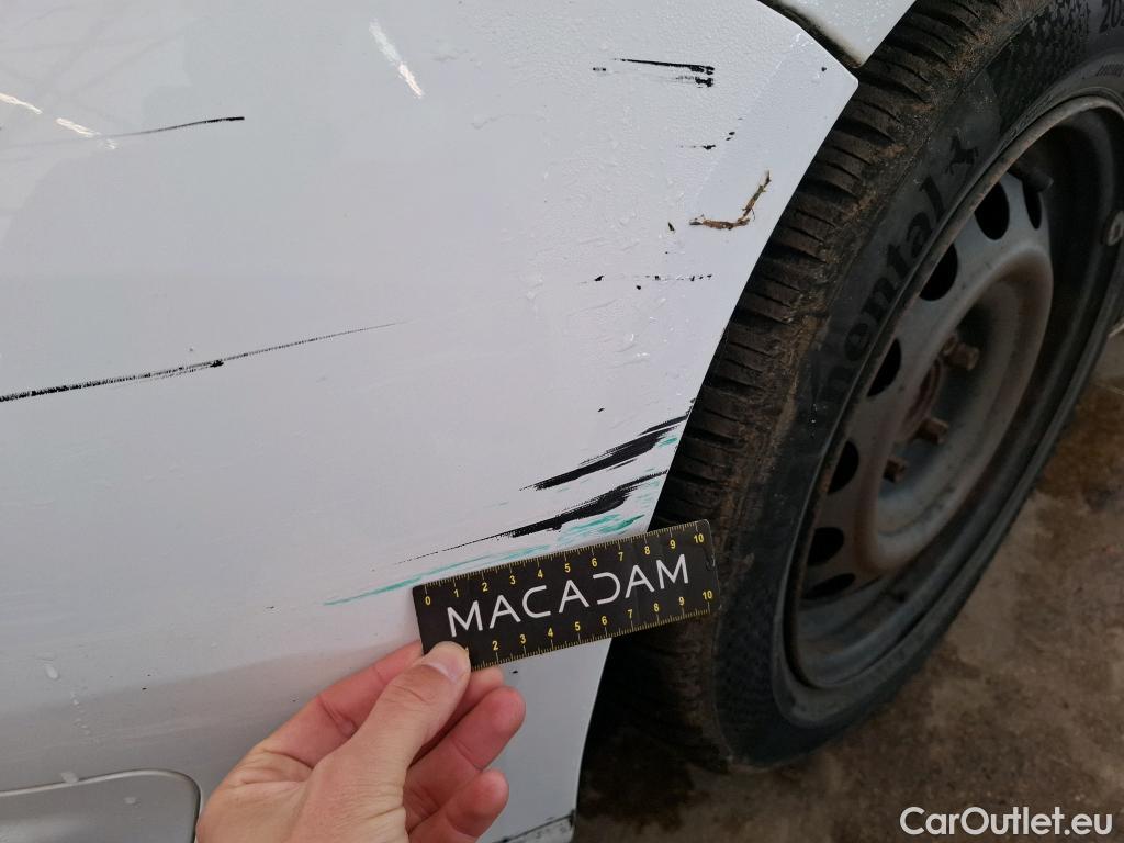  Peugeot  308  Premium Pack 1.6 HDi 100CV BVM5 E6 #4