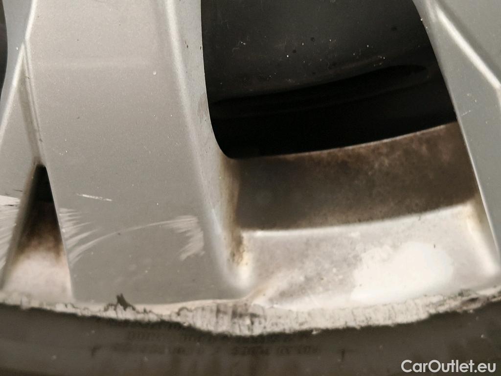  Peugeot  208  Affaire Premium Pack 1.5 HDi 100CV BVM5 E6dT #21