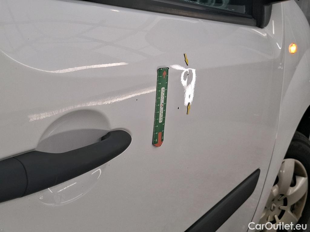  Renault  Kangoo RENAULT  Express 2013 4P Fourgonnette Confort Blue dCi 95 #24