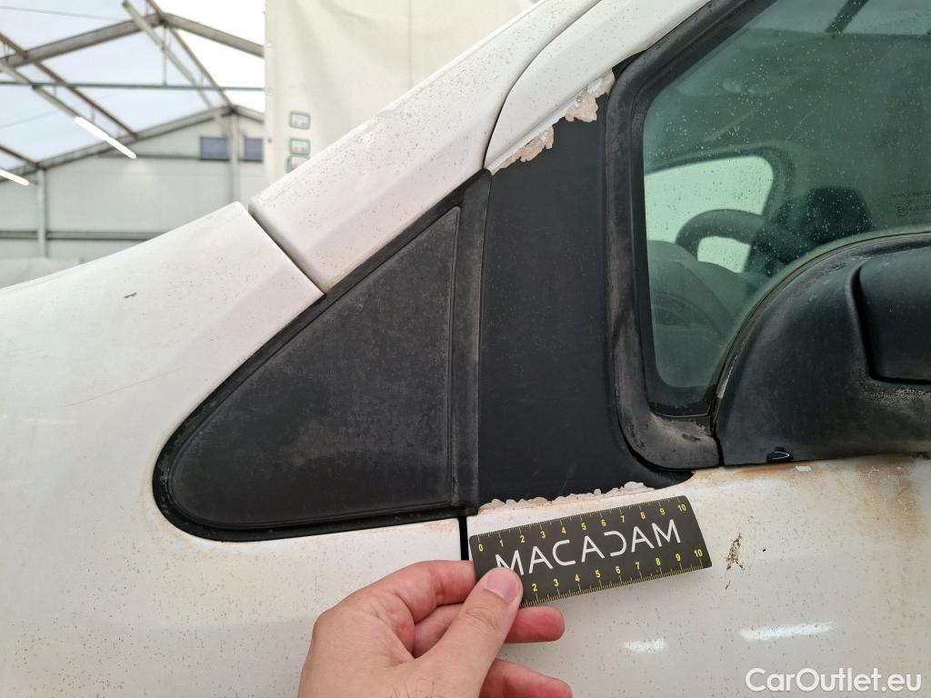  Peugeot  Partner  L1 Pack Clim NAV 1.6 HDi 90CV BVM5  #53