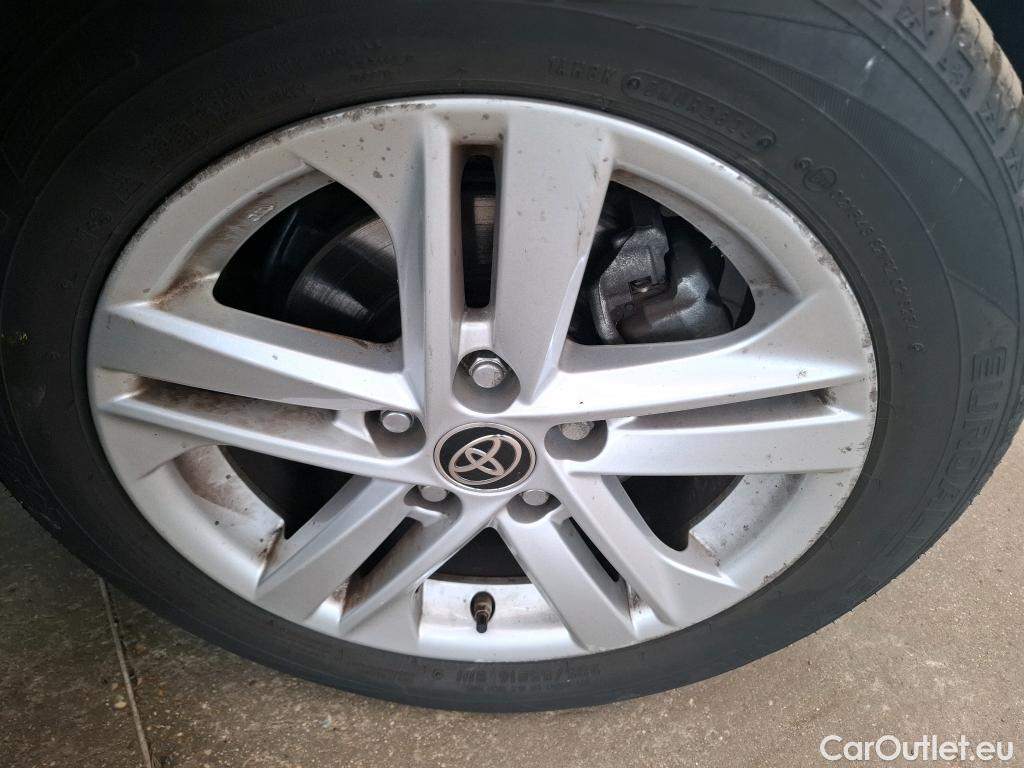  Toyota  Corolla TOYOTA  / 2018 / 5P / Berline Hybride 122h Dynamic Business Stage Acad #25