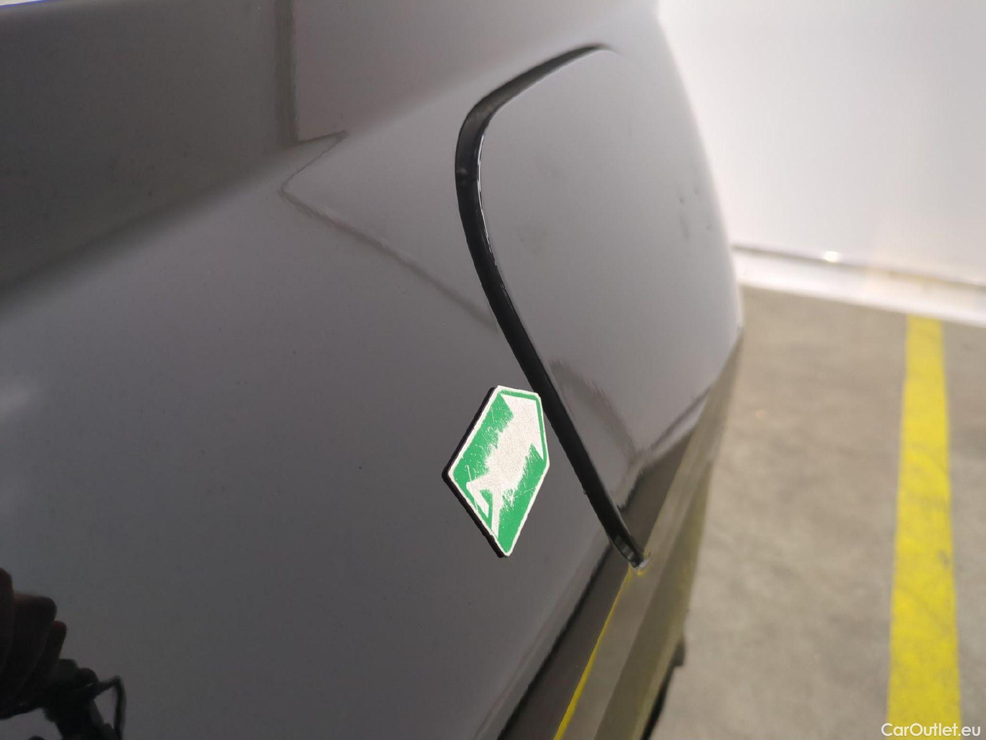  Hyundai  Tucson HYUNDAI  / 2020 / 5P / SUV 1.6 HYBRID 230 CREATIVE #6