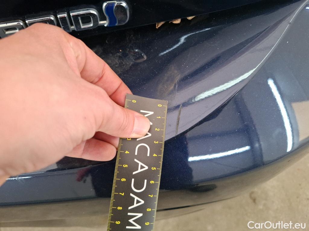  Toyota  Corolla TOYOTA  / 2018 / 5P / Berline Hybride 122h Dynamic Business Stage Acad #8