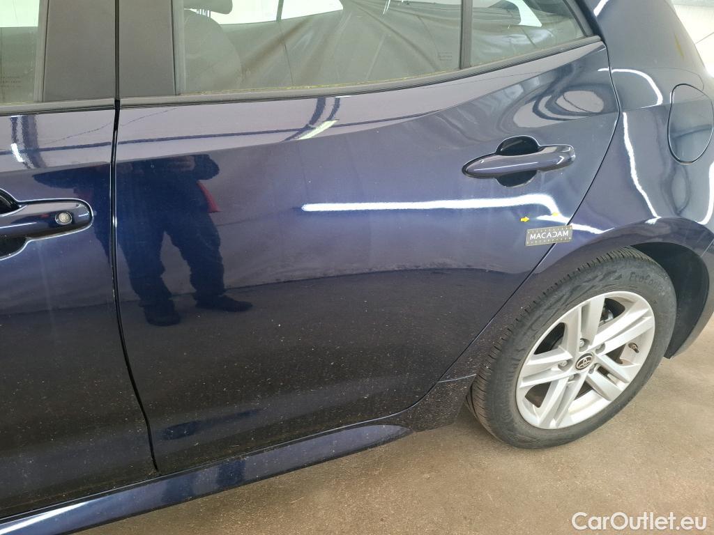  Toyota  Corolla TOYOTA  / 2018 / 5P / Berline Hybride 122h Dynamic Business Stage Acad #3