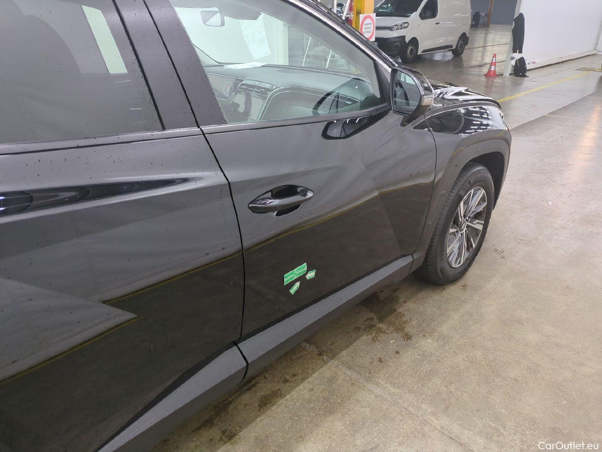  Hyundai  Tucson HYUNDAI  / 2020 / 5P / SUV 1.6 HYBRID 230 CREATIVE #12