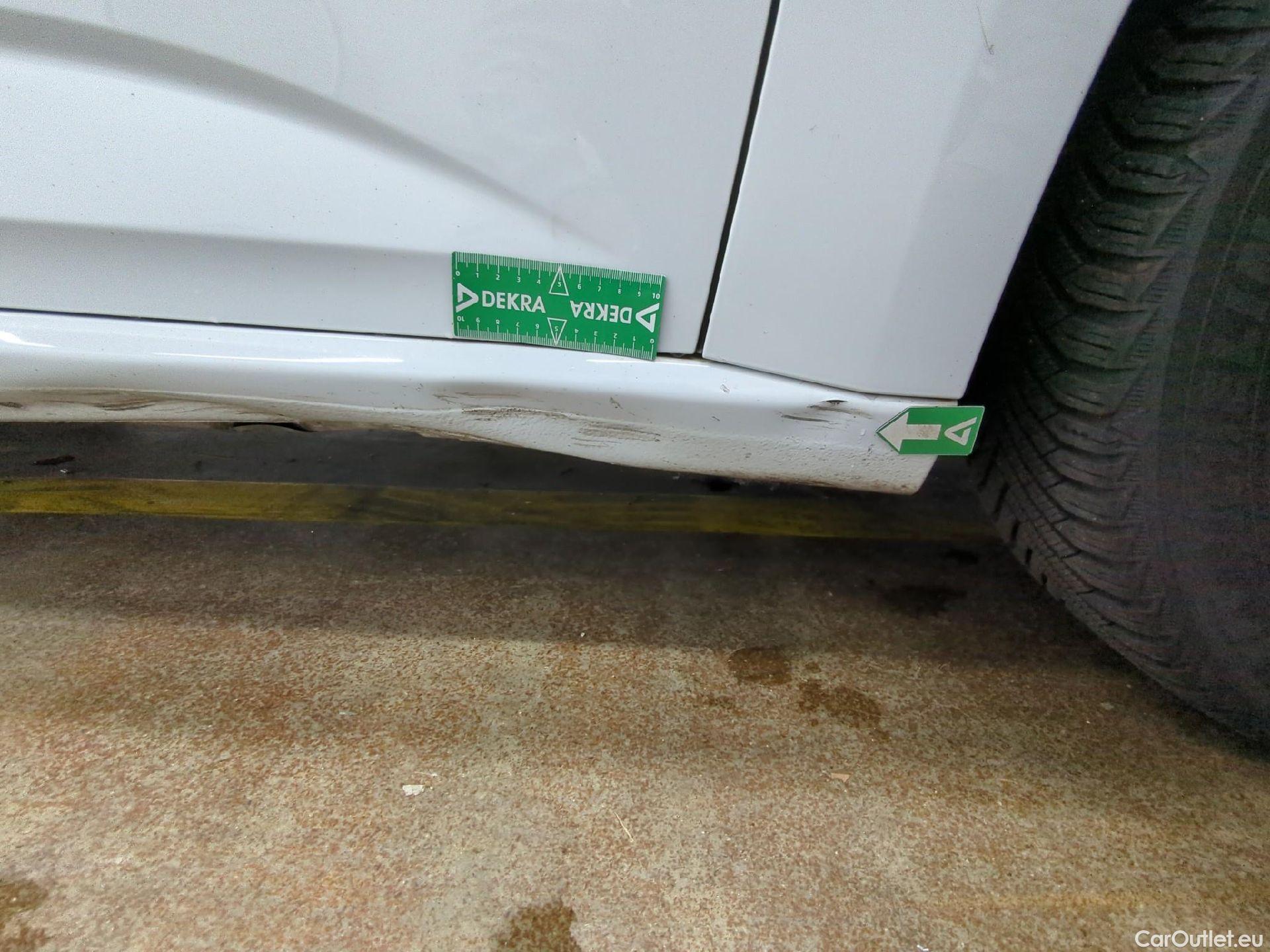  Renault  Megane  IV Berline 5pt. Business 1.5 dCi 115CV BVM6 E6d #8