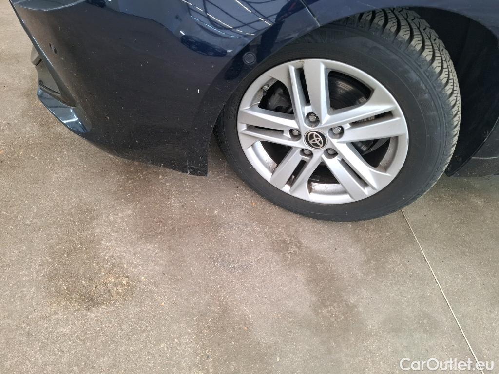  Toyota  Corolla TOYOTA  / 2018 / 5P / Berline Hybride 122h Dynamic Business Stage Acad #19