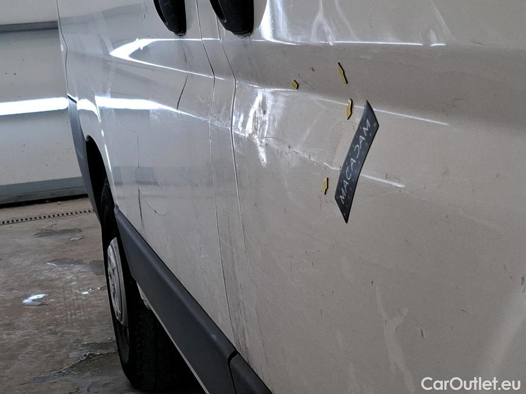  Peugeot  Boxer PEUGEOT  VU 4p Fourgon BLUEHDI 110 PREMIUM 330 L1H1 #11